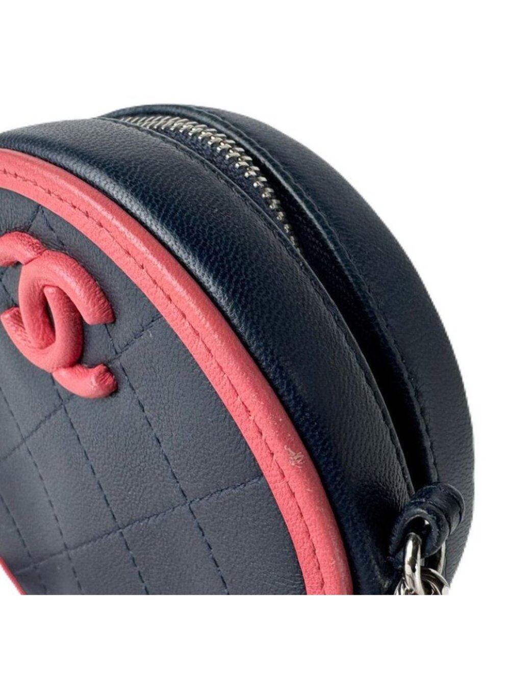 Chanel Crossbody Bag - Picture 7 of 10